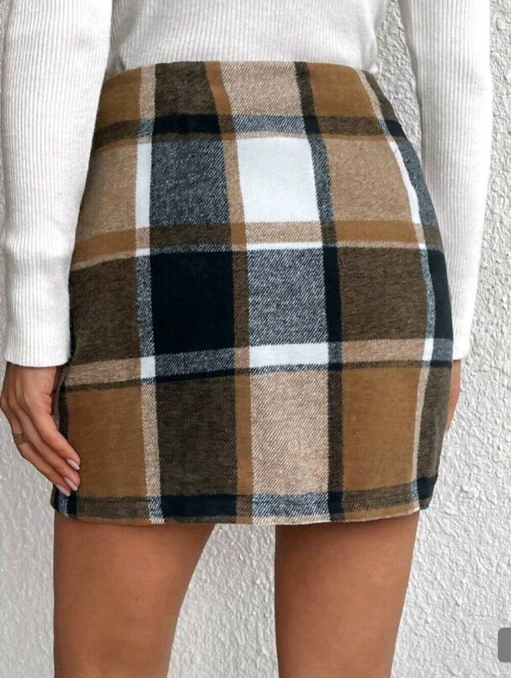 SHEIN Brown Black Cream Tartan Plaid Mini Skirt Size Small bodycon Preppy Fall - Picture 2 of 9
